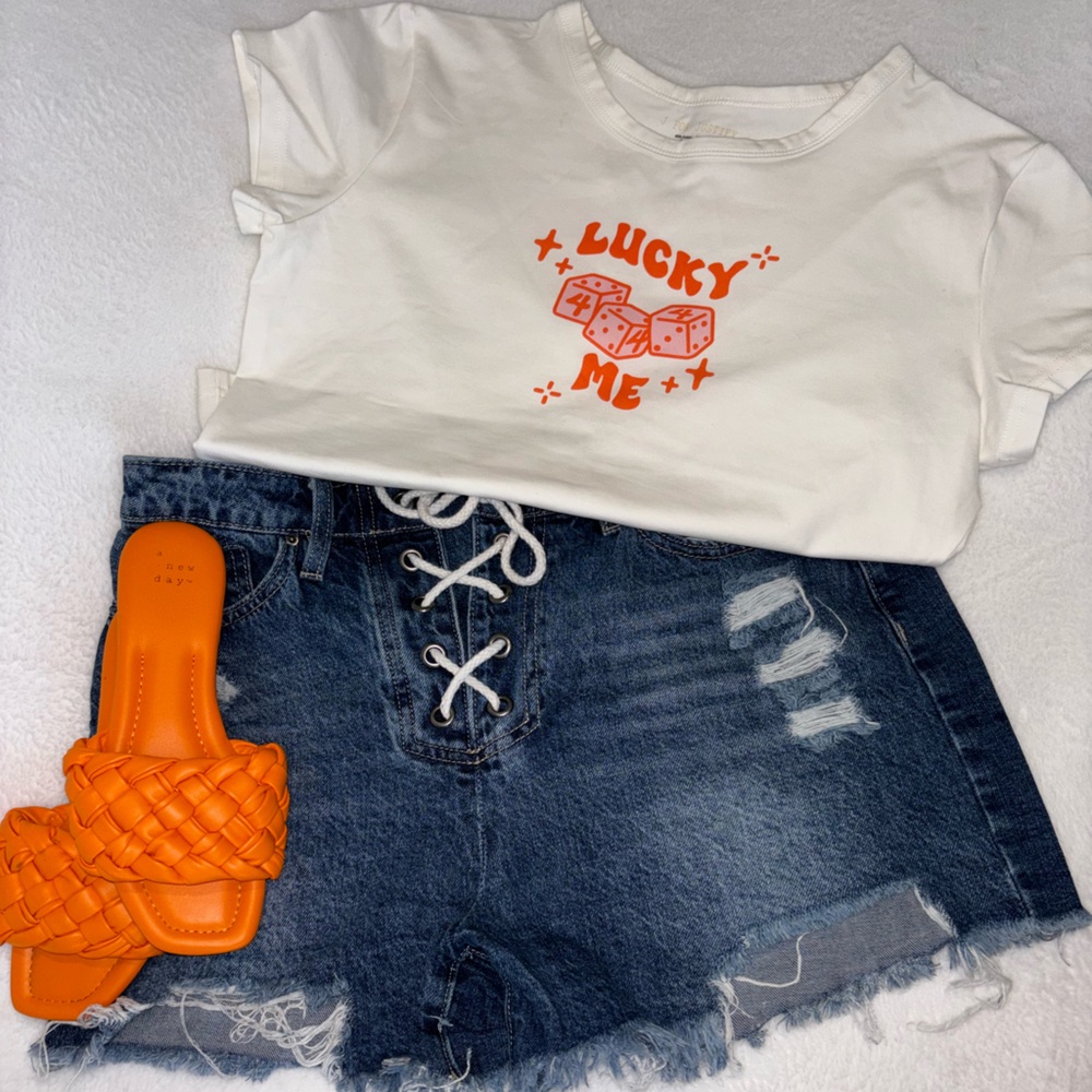 Graphic tee
